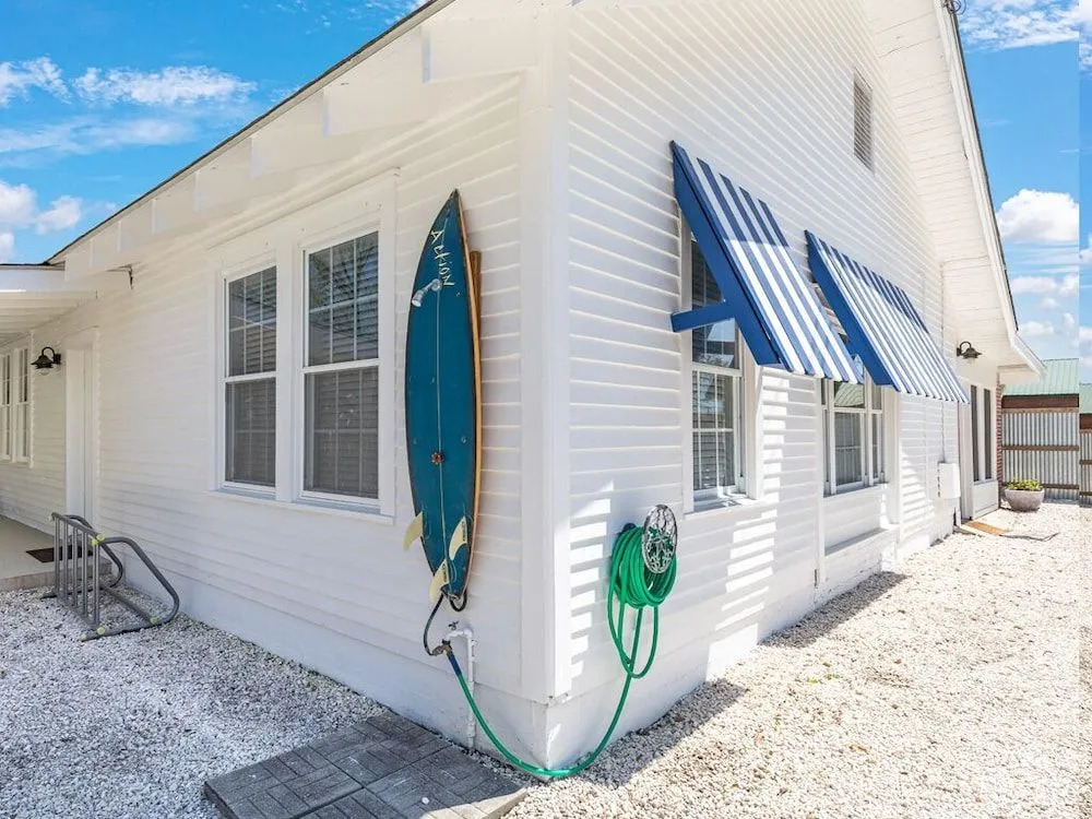 Beach Bum Inn