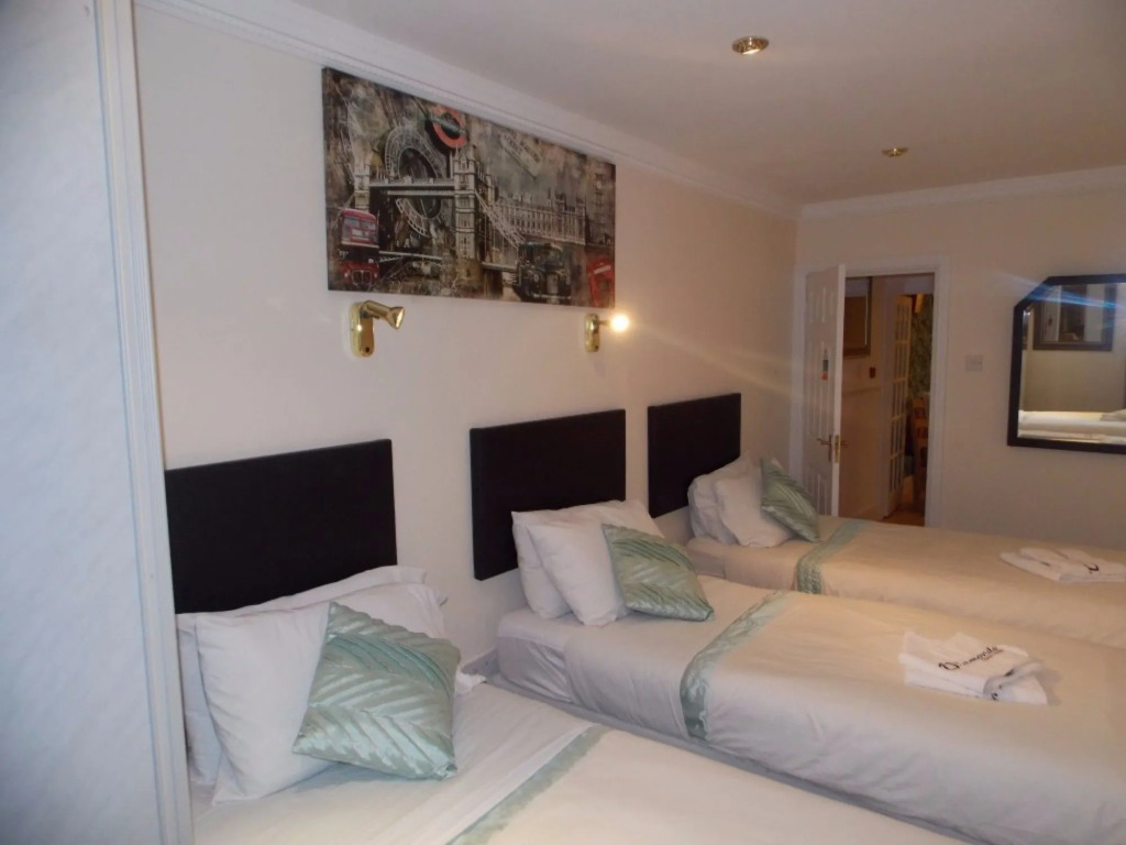 Diamonds Guest House