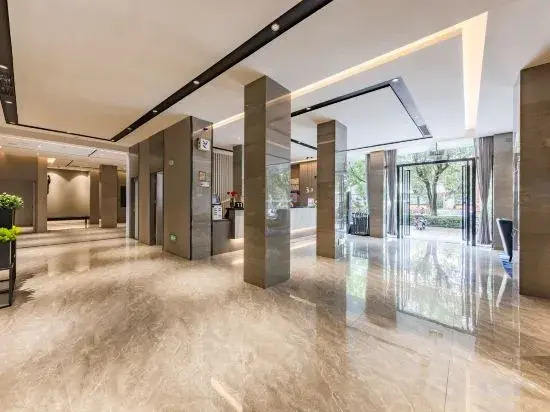 HanTing Hotel (Chuxiong Administrative Service Center Xiongbao Road)