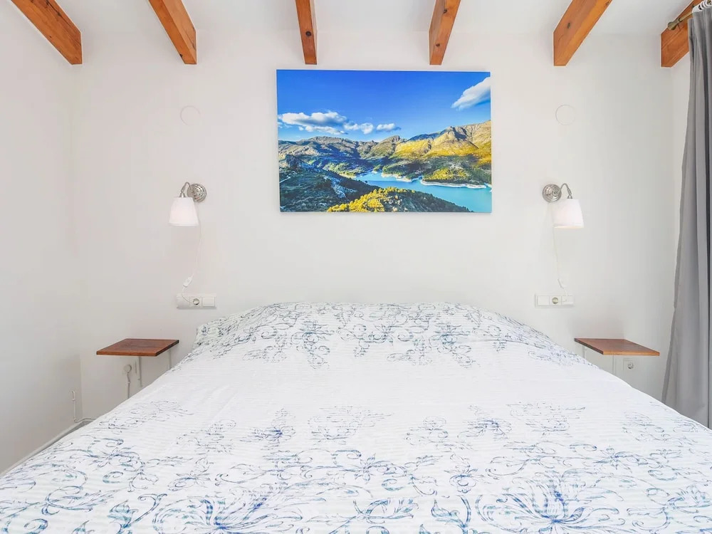 Spacious, Luxurious 10 Person Villa Moraira, 2 Minutes From the Beach, Pool & Terraces