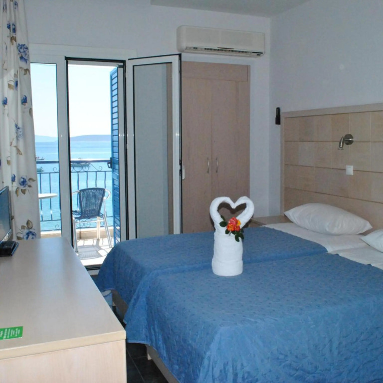 Hotel Aris