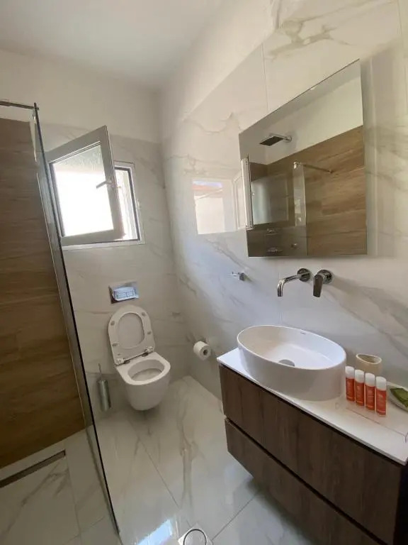 MosHouse Apartment ! 2 Bedrooms Apartment!!