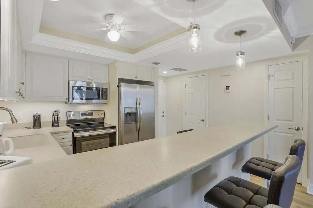 Tradewinds 205