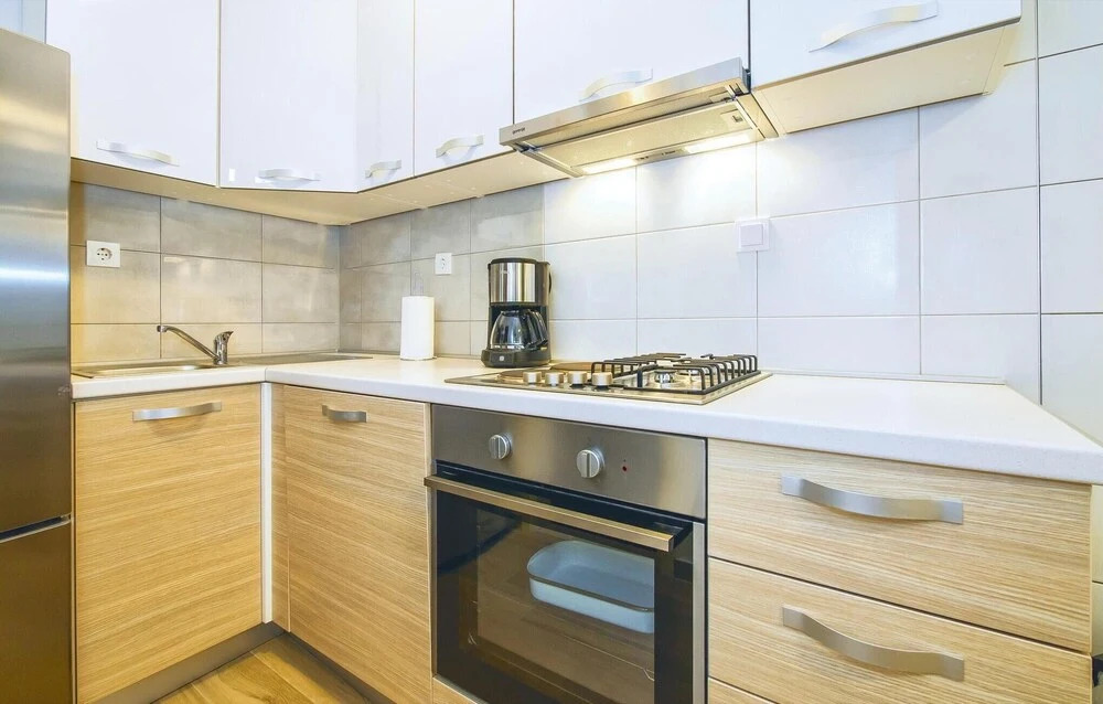 Awesome Home in Stanici with WiFi, 3 Bedrooms & Hot Tub