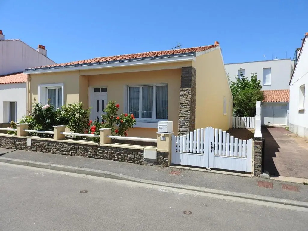Charmant T3 avec Jardin Clos à 700m de la Plage et Commerces - FR-1-92-768