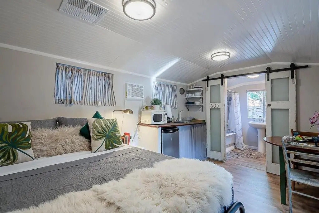 Peaceful Tucson Tiny House Getaway with Backyard