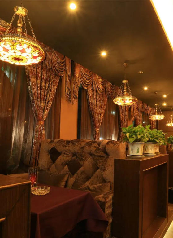 Chengdu Xinbake Business Hotel