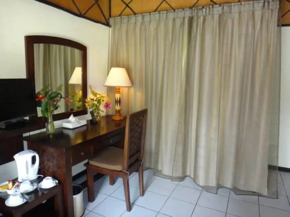 Hotel Nengone Village