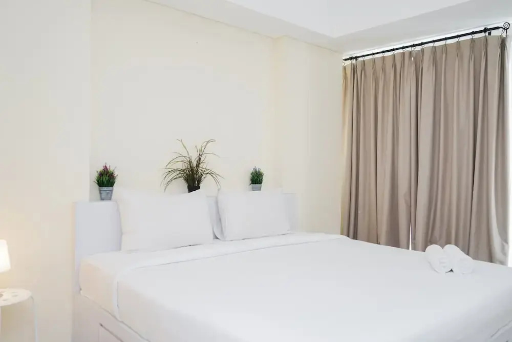 Comfy and Homey Studio at Bintaro Plaza Residence Tower Altiz Apartment