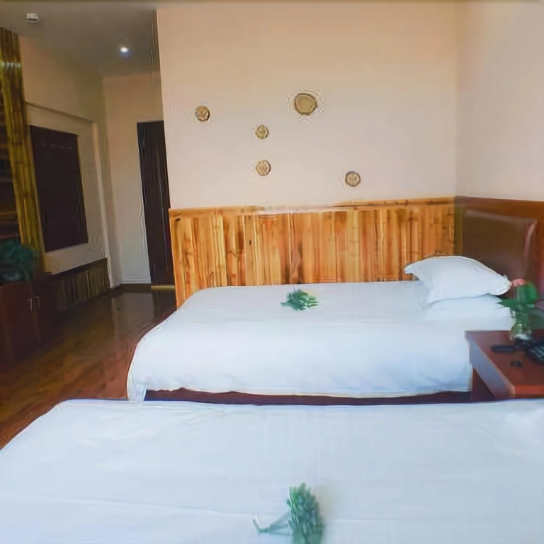 Nianlun Hostel
