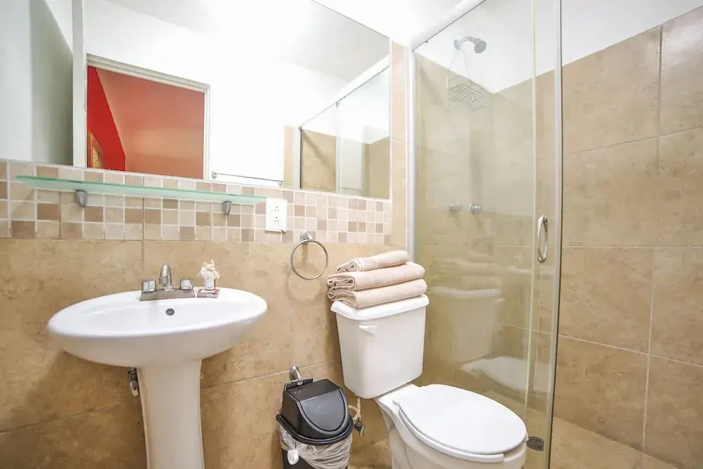 El Patio Hotel & Suite