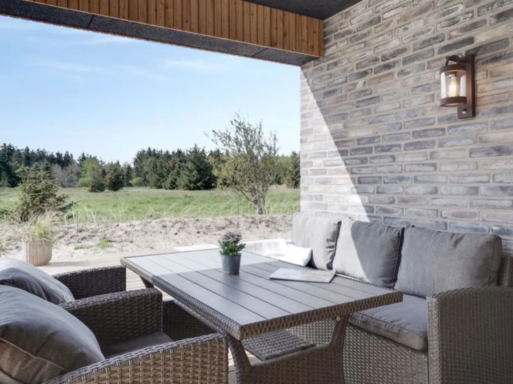 "Tino" - 950m from the sea in NW Jutland
