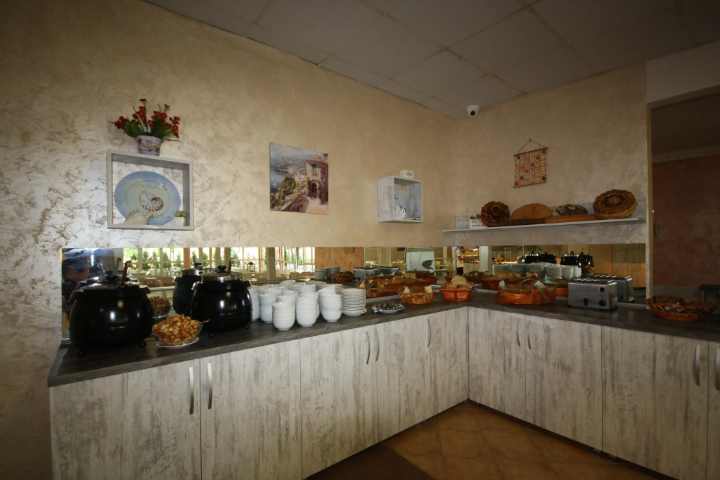 Riva Hotel