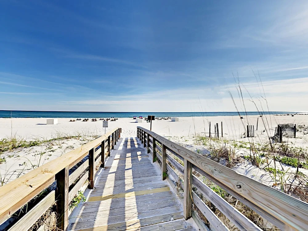 561 East Beach Blvd Condo Unit 208 2 Bedrooms 2 Bathrooms Condo