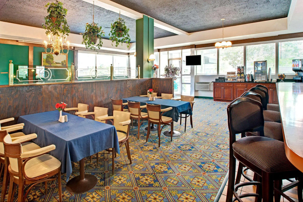 Days Inn Arlington