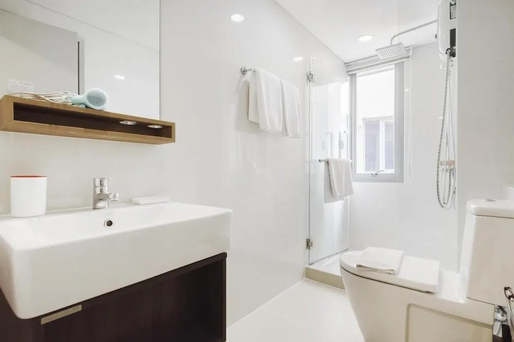 Апартаменты Locals Sathorn Siamese Nang Linchee