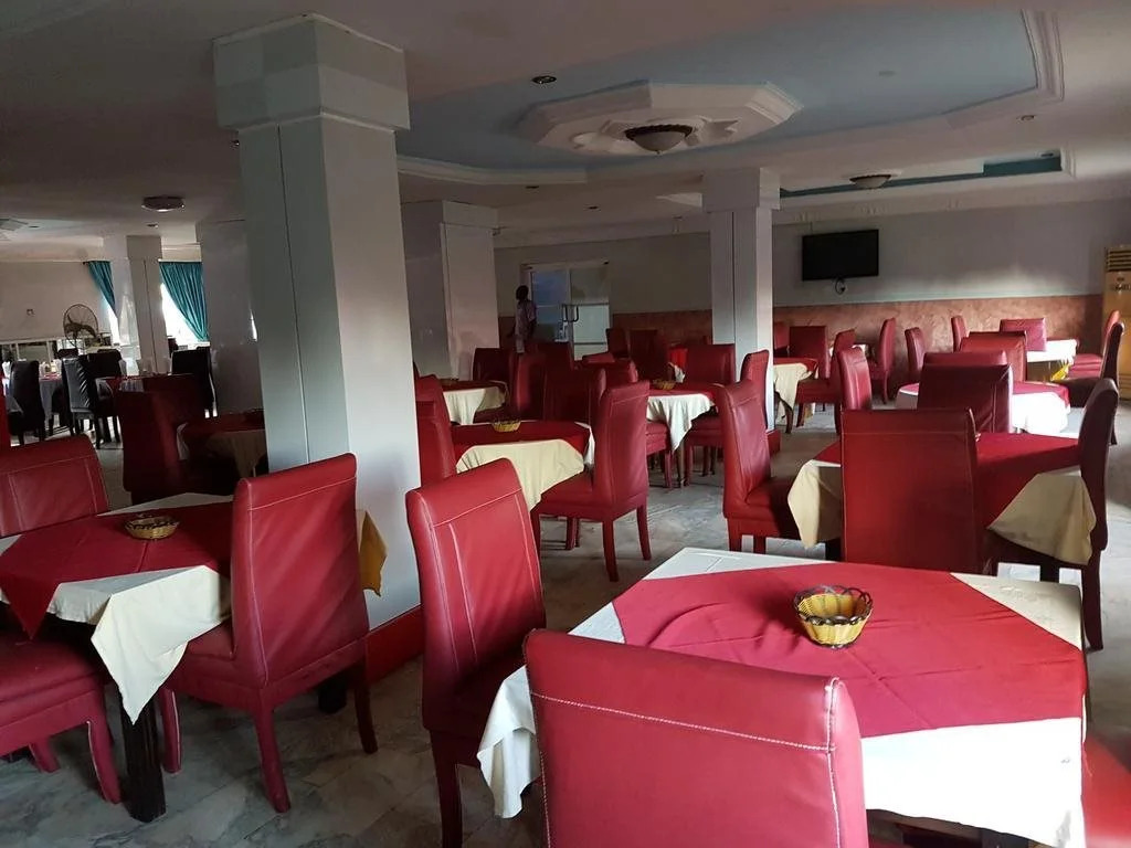 Tauba Hotel