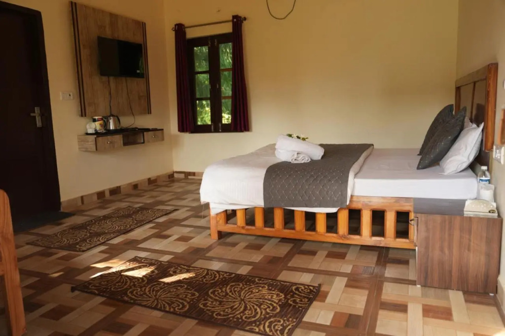 Corbett Mid Forest Resort
