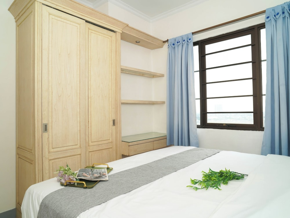 Stylish 3Br For 6 Pax At Puri Garden Apartment