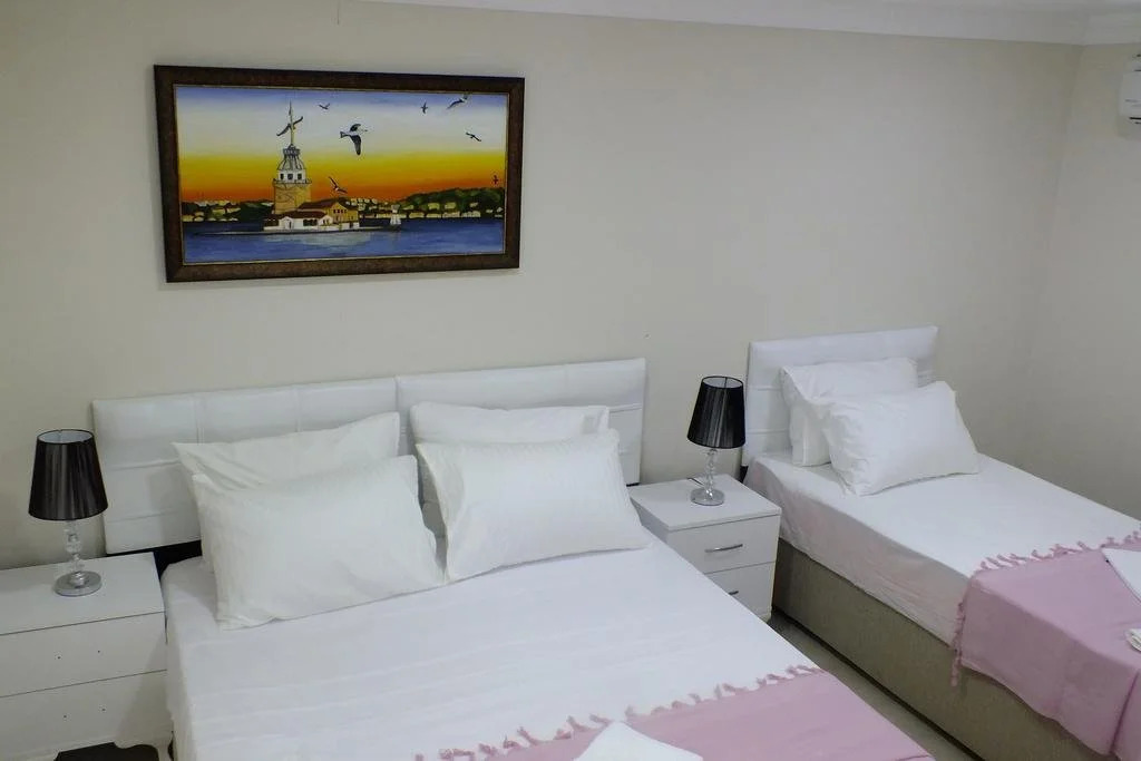 Abad-I Nev Hotel 2
