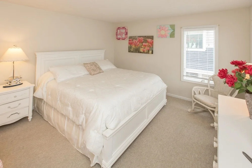 Seas the Day 4 Bedrooms 3 Bathrooms Home