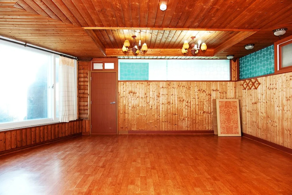 Sunrise Pension