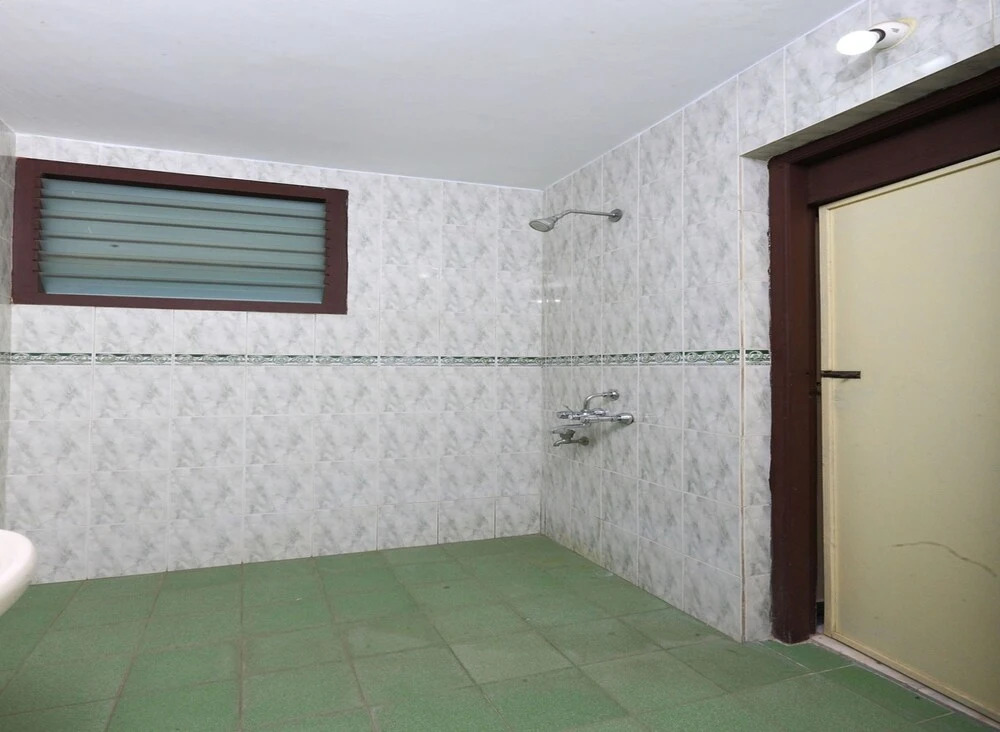 OYO 9833 Home 3BHK Reddiyarpalayam