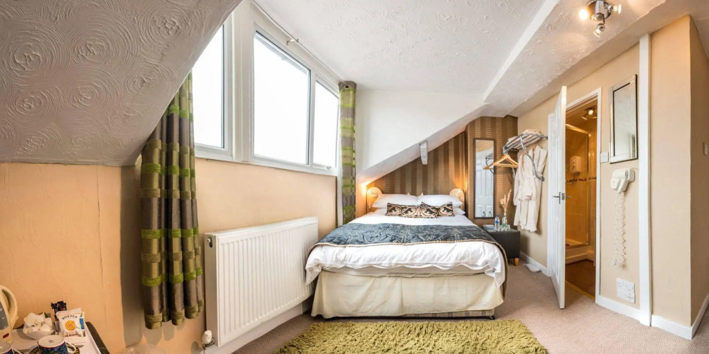Glen Guest House