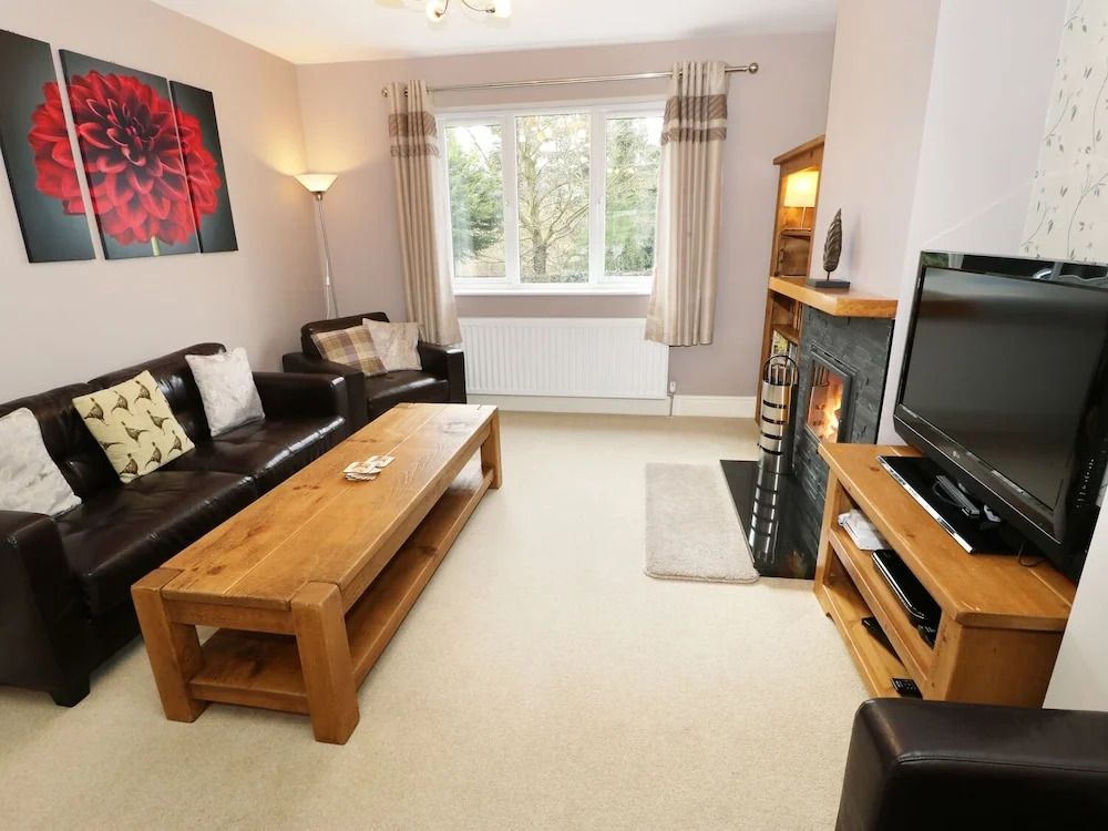 Thorncliffe House