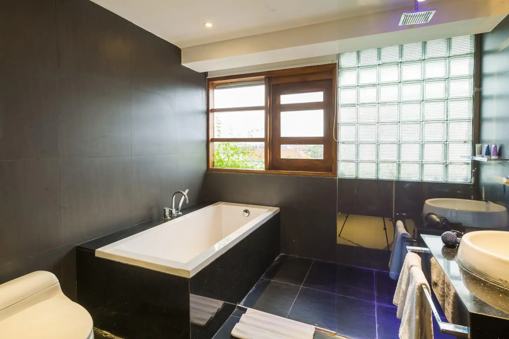 Imani Suites