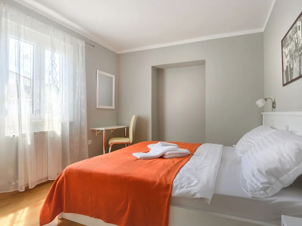 Apartment with Common Pool, Balcony, & Barbecue in Mali Maj near Porec