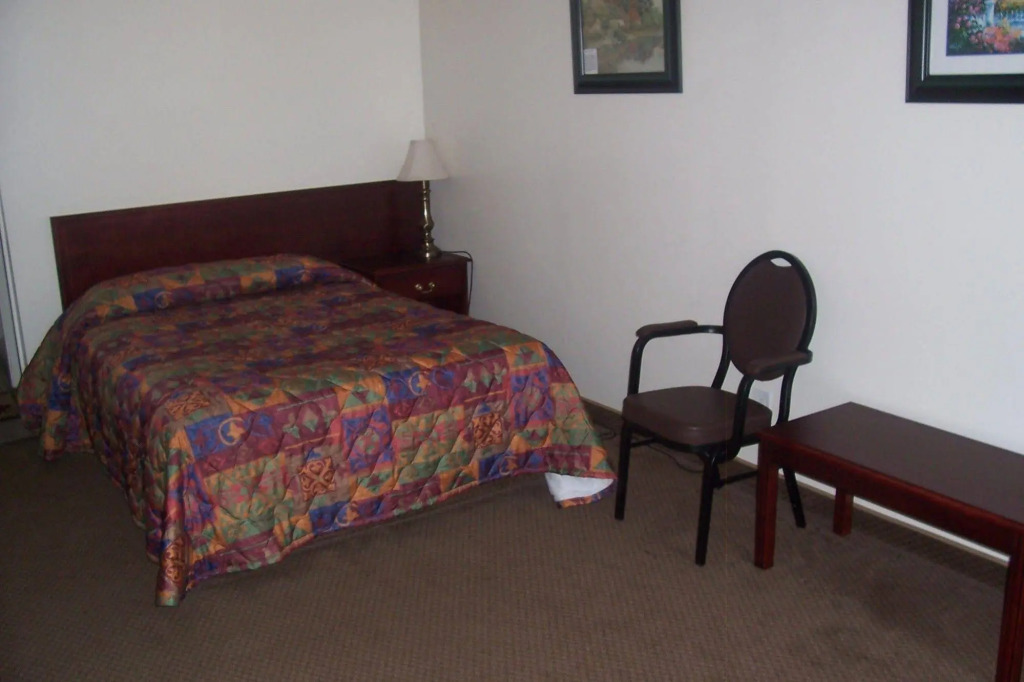 Ivanhoe Motel