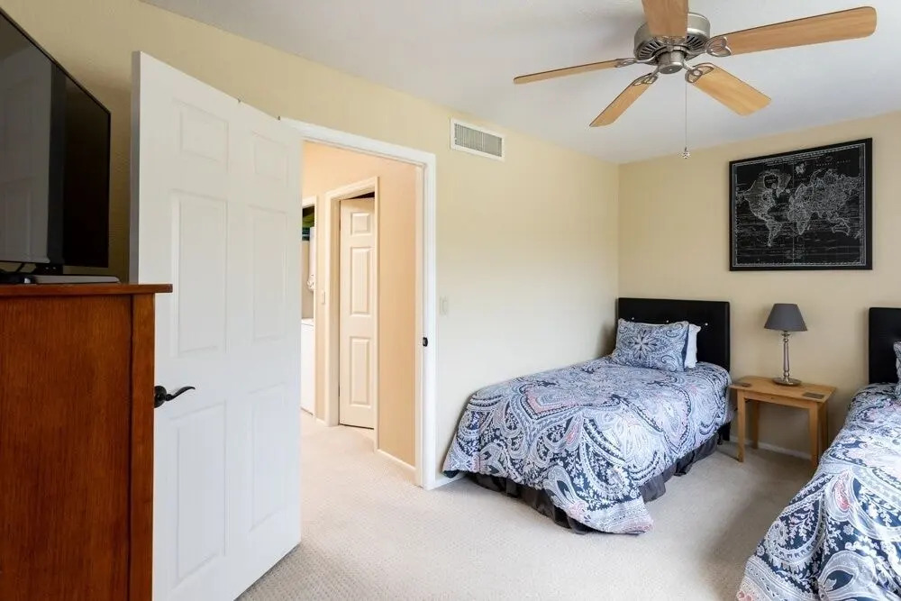 New Listing! “Phoenix Rose” On The Fairway Townhouse