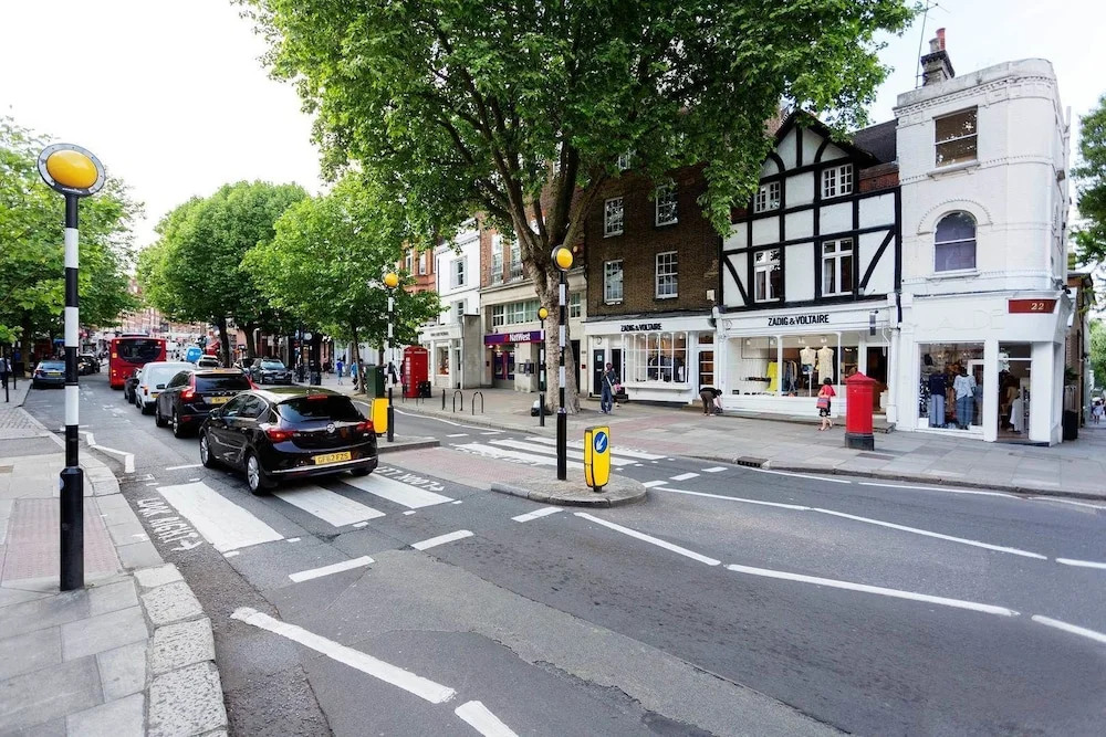 Veeve - Hampstead Contemporary