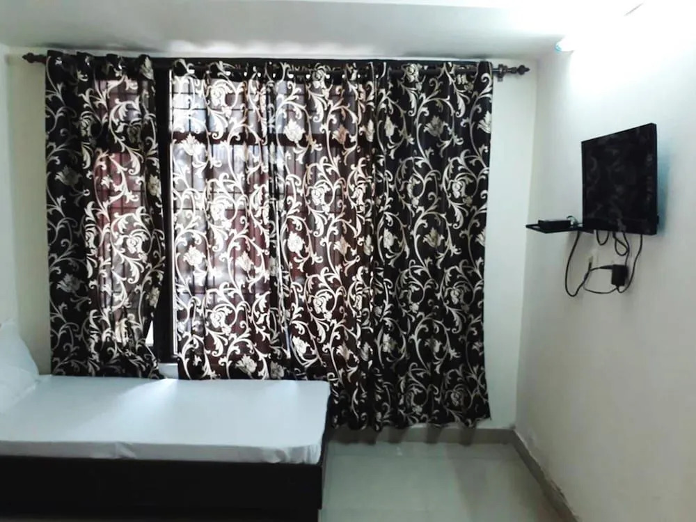 Utsang Guest House