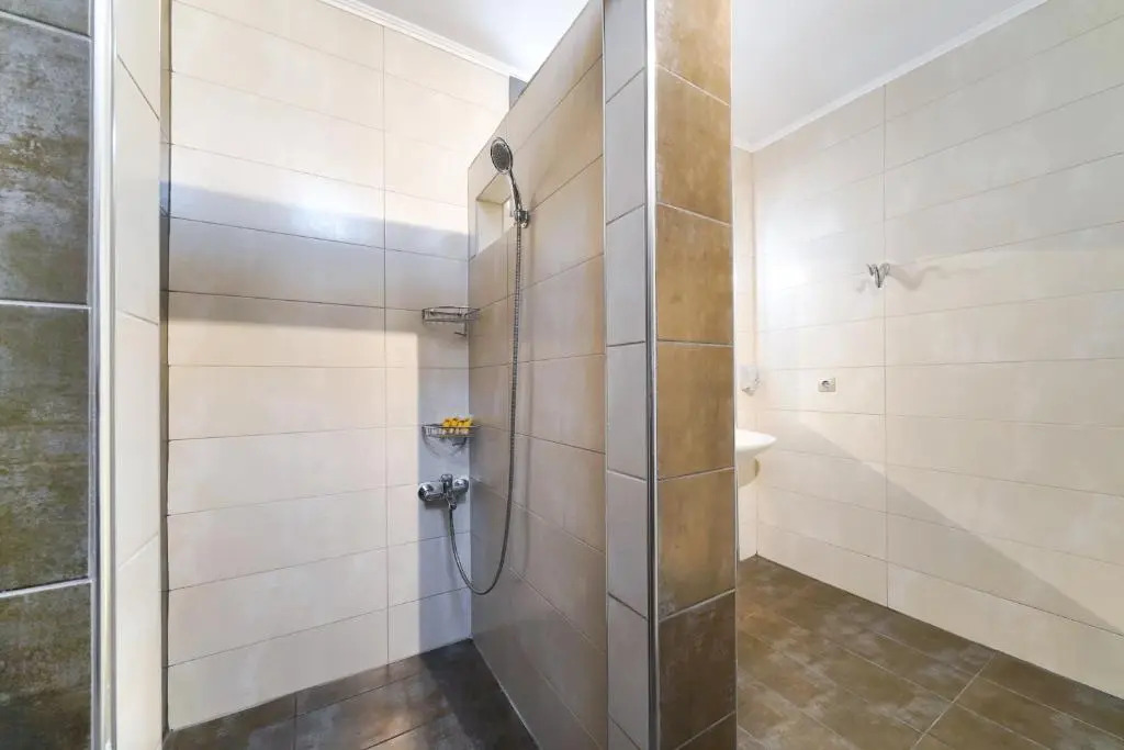 Eridon Suites