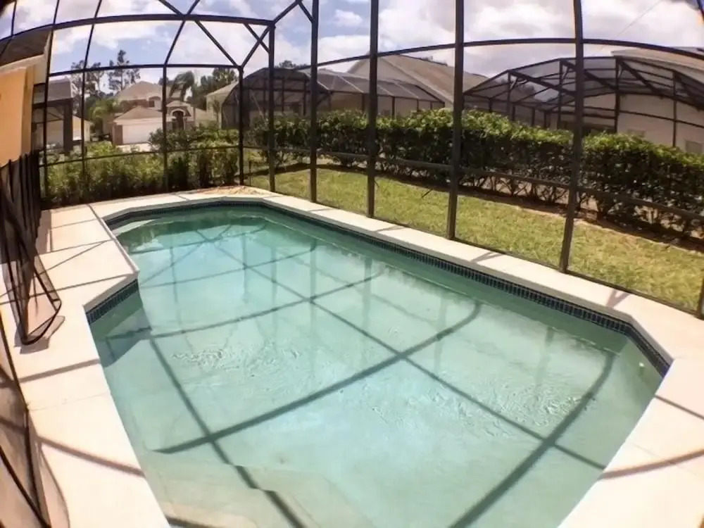 South Facing Pool Great For Families! 4 Bedroom Home by RedAwning