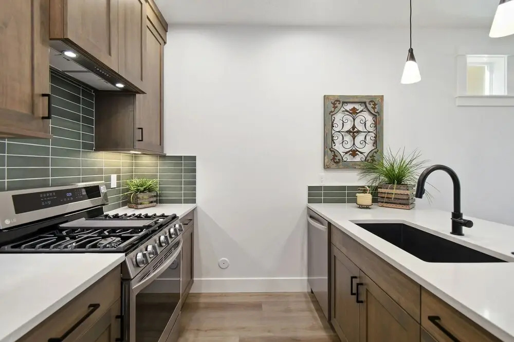 Pet Friendly - Enjoy Grover's House 3 Bedroom Home by Redawning