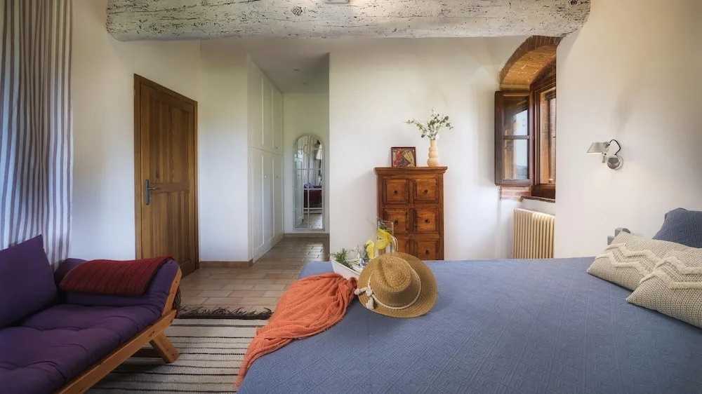 LA VECCHIA PIEVE 8, Emma Villas