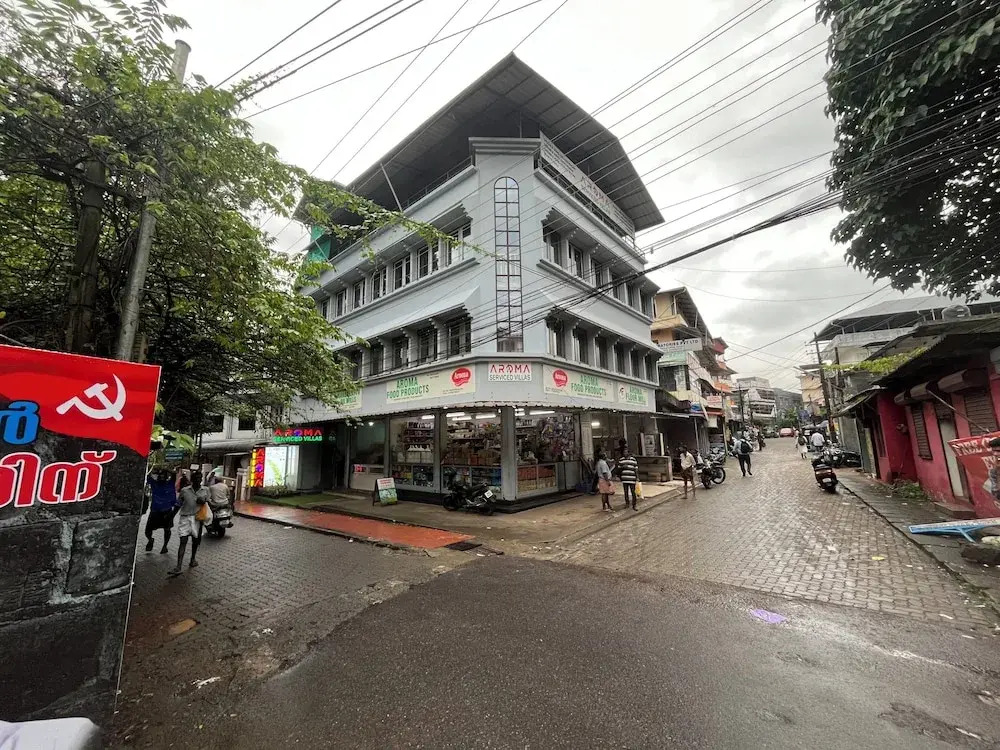 Aroma Serviced Villa Cochin
