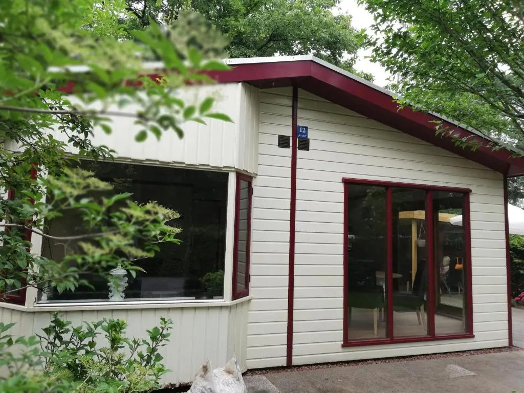 Roodborstje 4 persoonschalet Putten