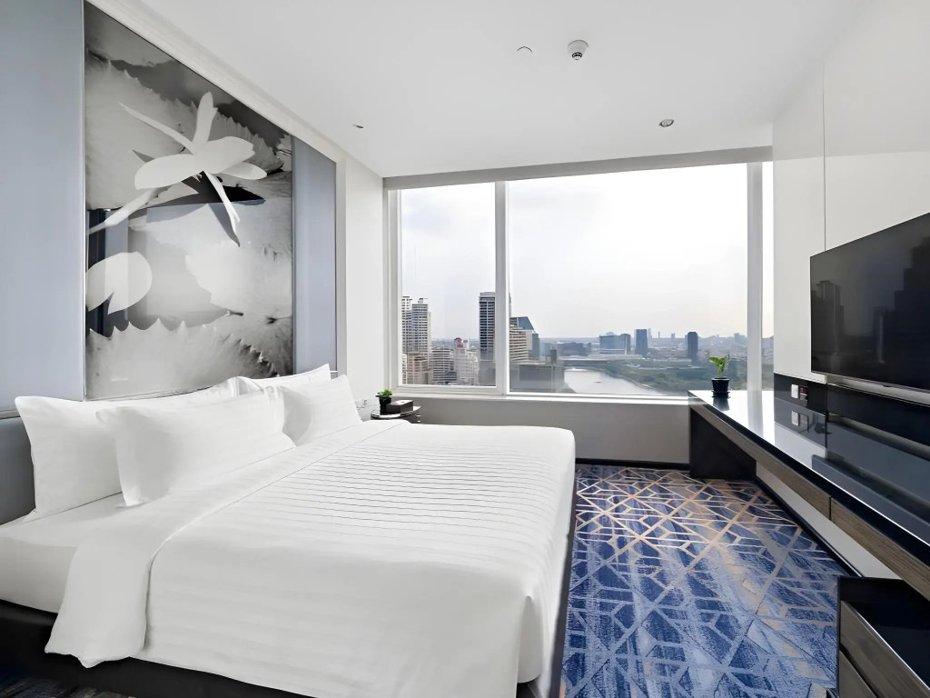 Grande Centre Point Hotel Terminal21