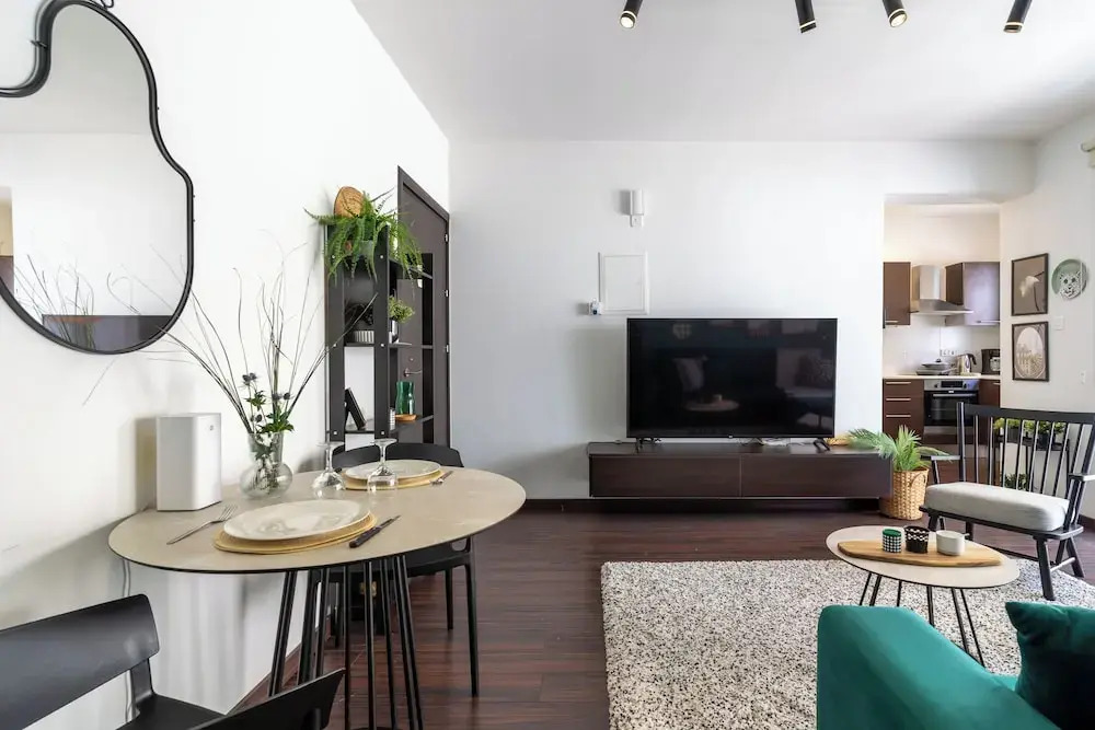 Harbor Apartments in Larnaca