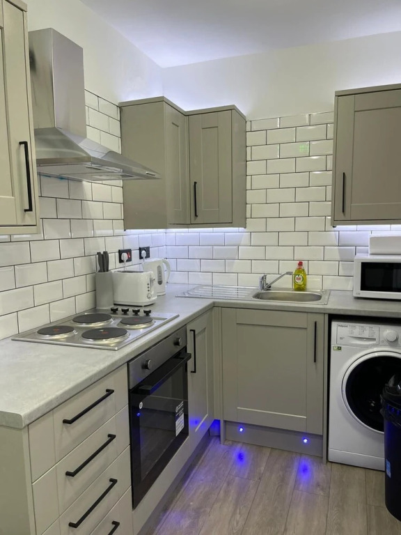 Luis apartments in Leeds