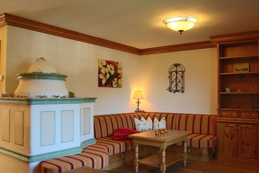 Ferienwohnung Schossleitner - der Wohlfühl-Ansitz am Wolfgangsee mit Weitblick
