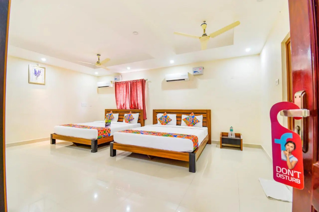 FabHotel Sri Krishna Residency
