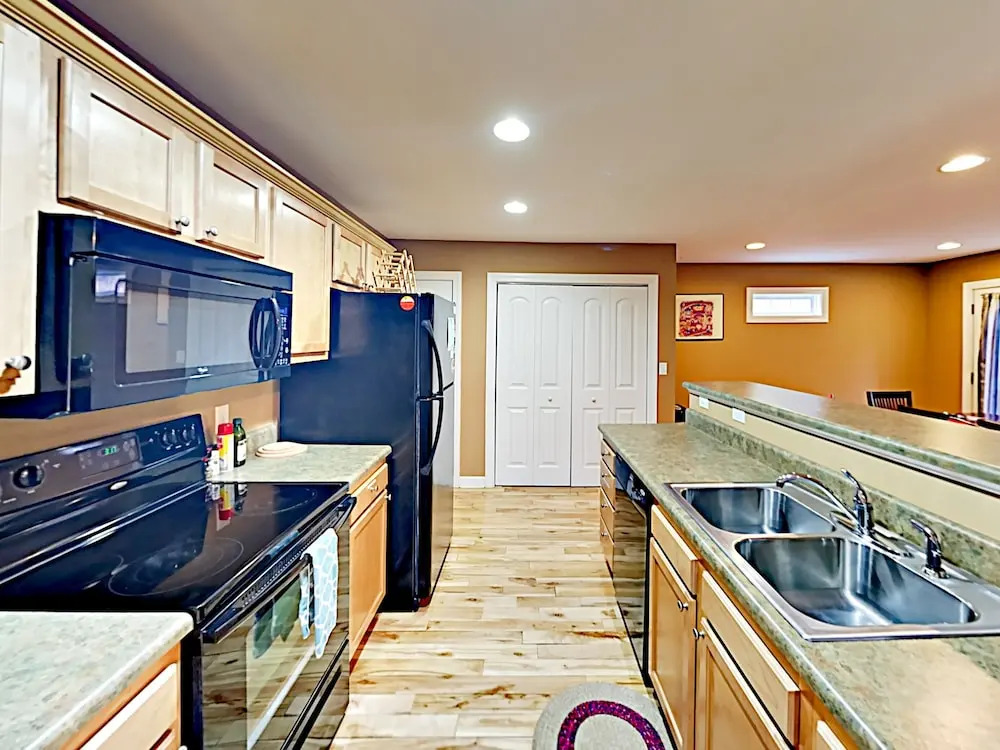 Painted Trillium 3 Bedroom Home