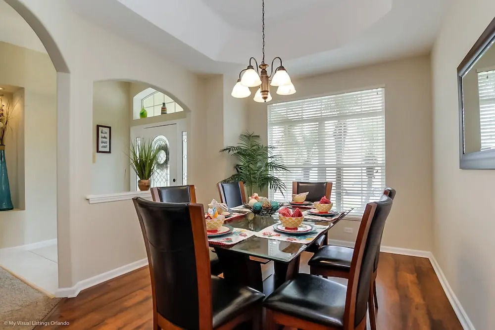 Fantastically Decorated 4 bed 3 Bath