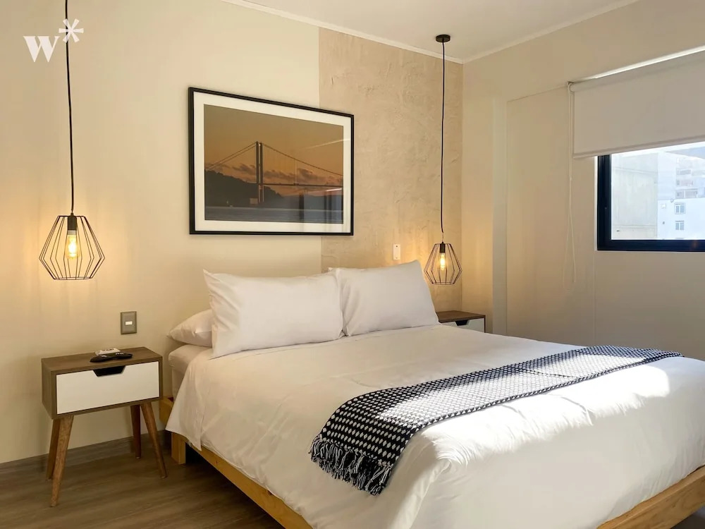 Grimaldo del Solar Suites by Geko