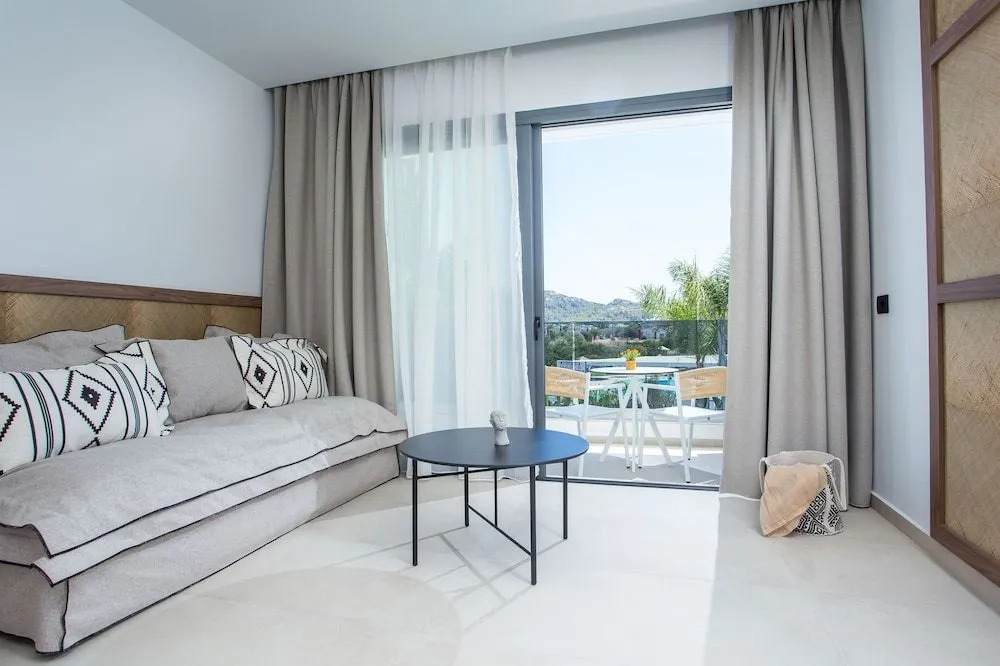 Vanik Suites